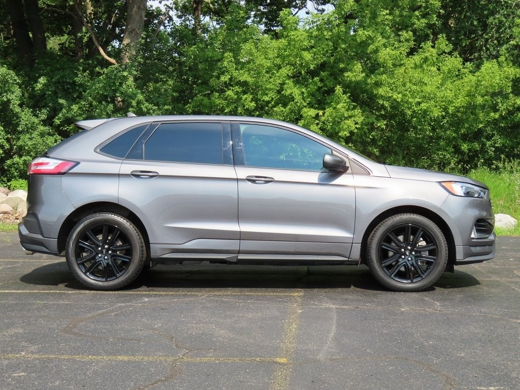 Used 2021 Ford Edge ST-Line with VIN 2FMPK4J95MBA60031 for sale in Oconomowoc, WI